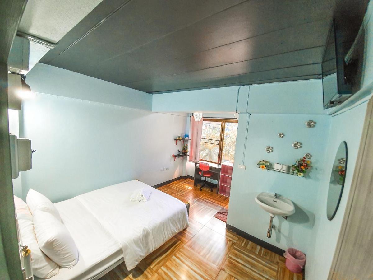 Bangkok Canale Home At Khaosarn Exterior photo